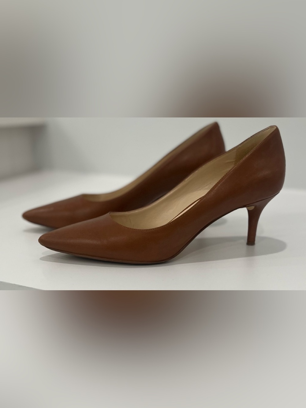 NINE WEST MARGOT Cognac Leather Pumps, Size 8.5 - Picture 3 of 7